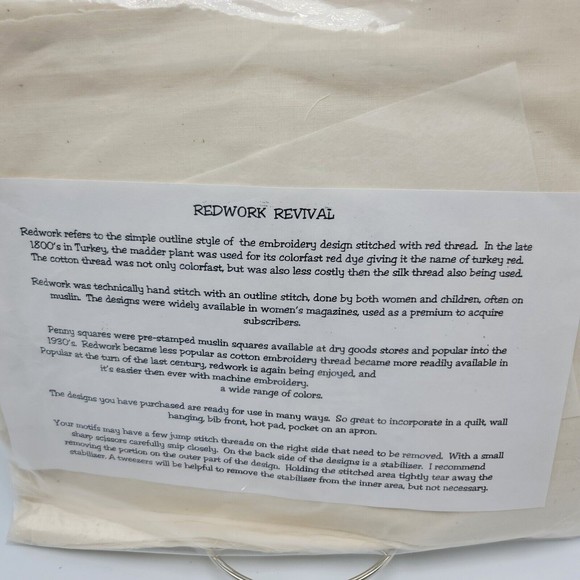 14 Redwork Christmas Snow Machine embroidery quilt square designs Muslin Red - Picture 6 of 6